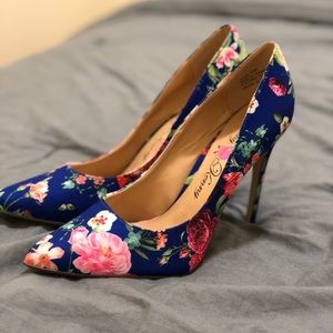 Jay Kenney- blue floral heel
